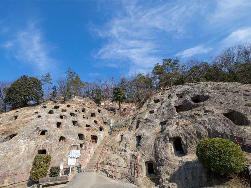 Yoshimi Hundred Caves