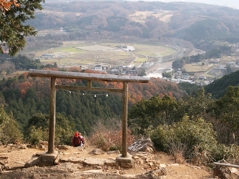 日和田山