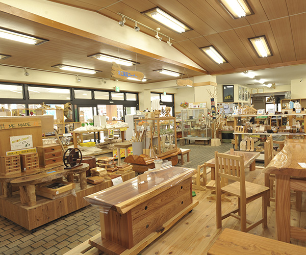 Tategu Kaikan – Wood Fixture Hall