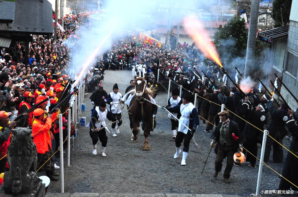 Iida Hachiman Shrine Teppo Festival